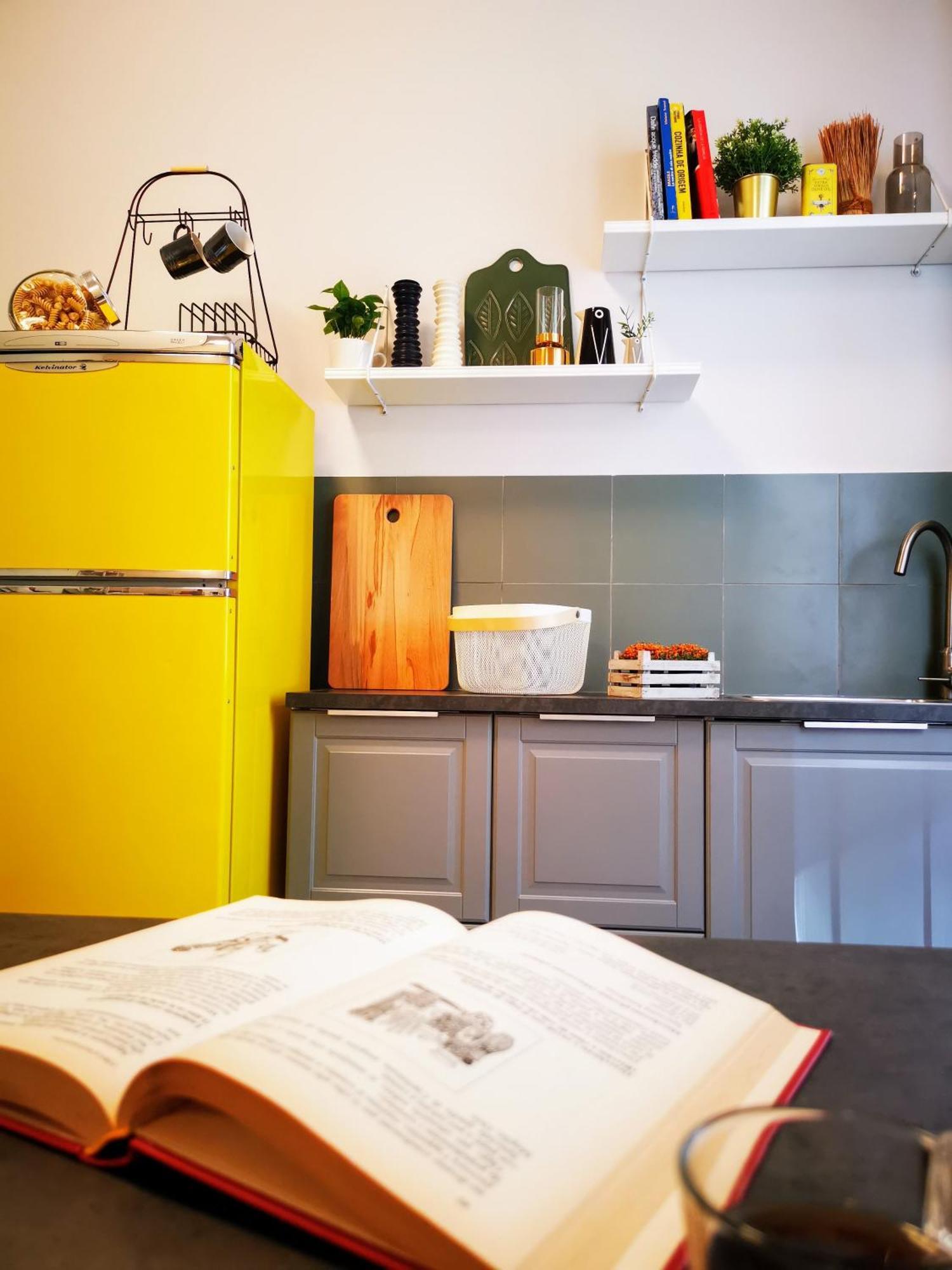 Spacious Apartment 50 Meters From The Metro Mailand Zimmer foto